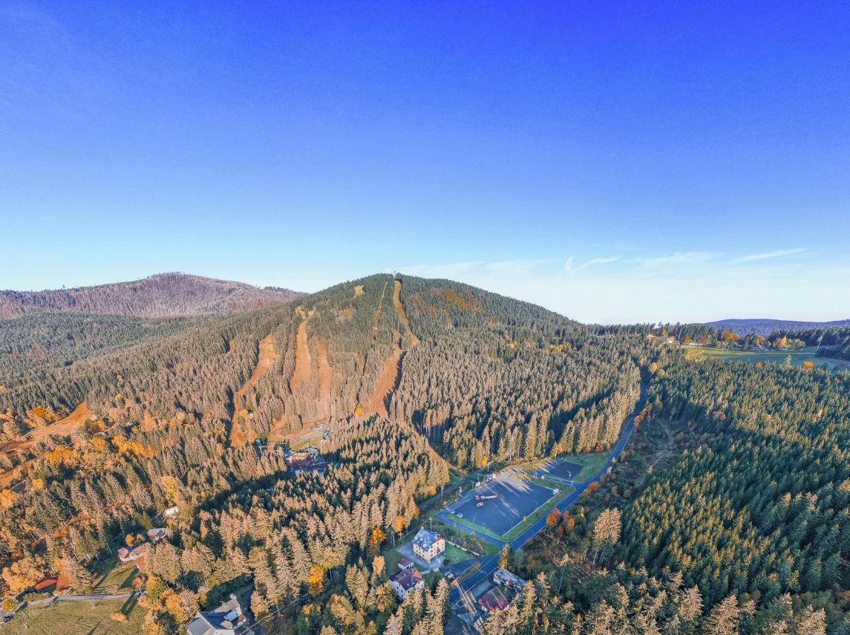 Apartmany Domino Železná Ruda Exteriör bild