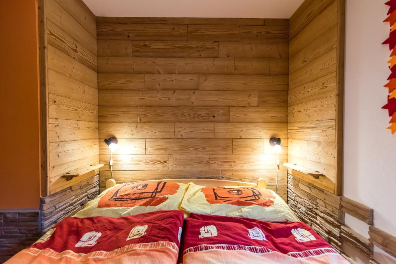 Apartmany Domino Železná Ruda Exteriör bild